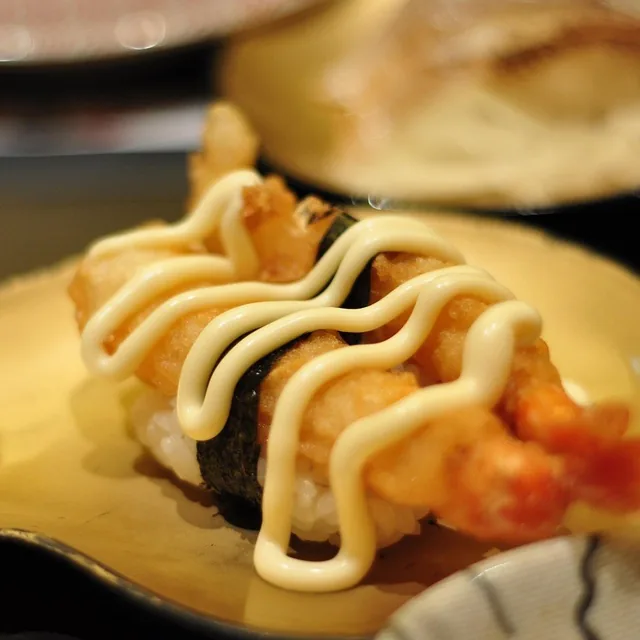 Crunchy Tempura Prawn Roll (Fried Crispy Prawn)
