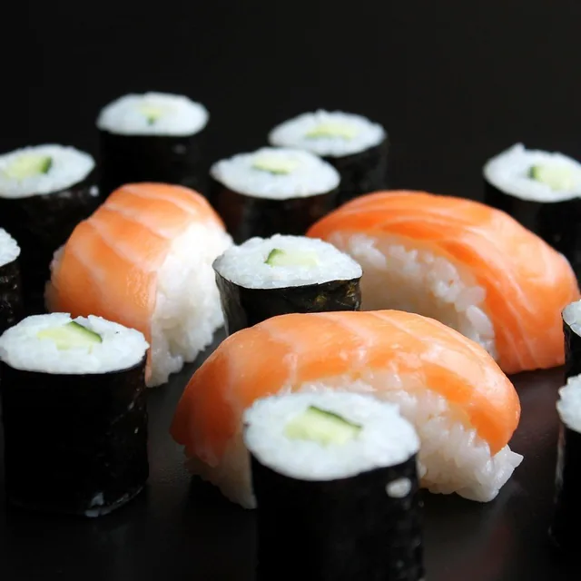 Cucumber Maki