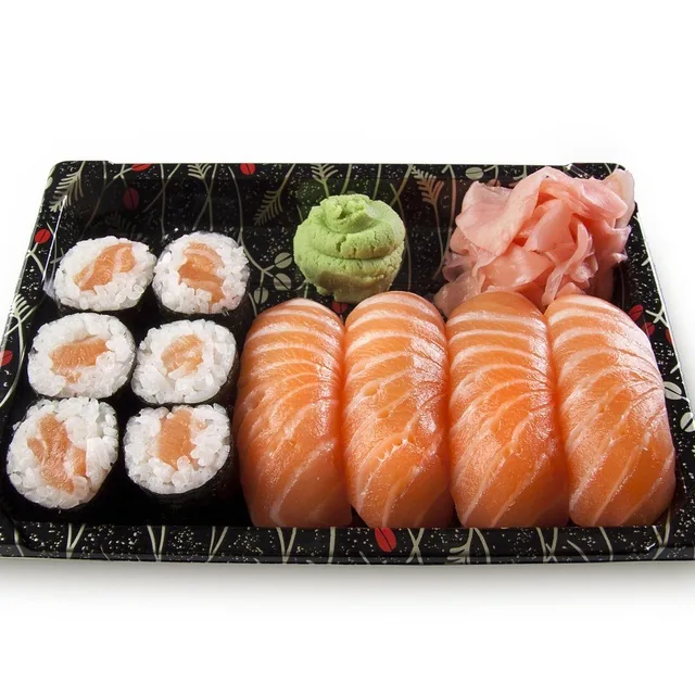 Salmon Maki